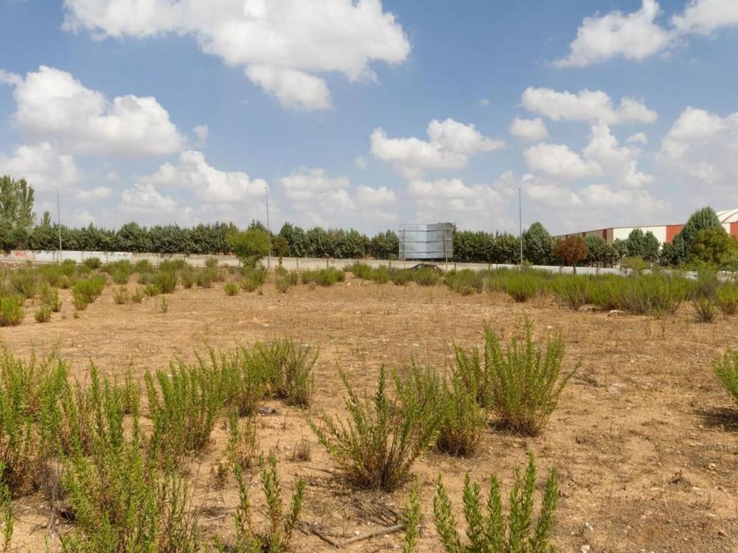 Terreno en venta en Daganzo de Arriba, Madrid photo 4