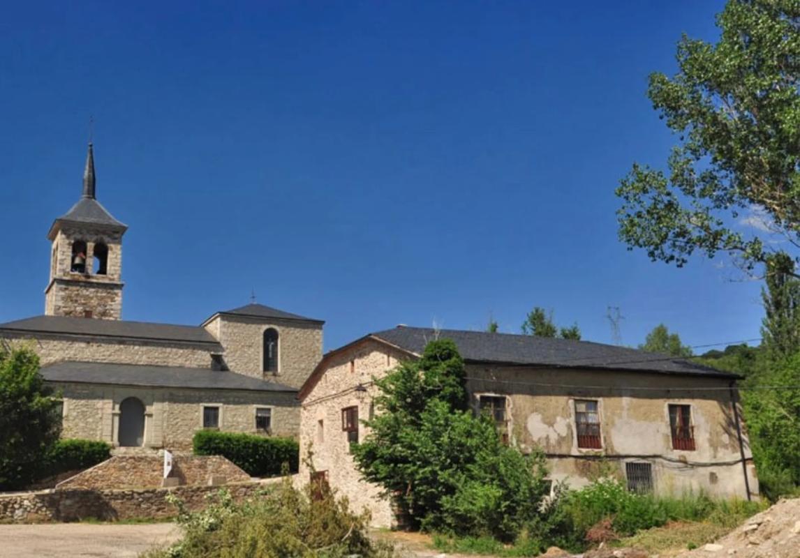 Land for sale in Somosierra, Madrid photo 2