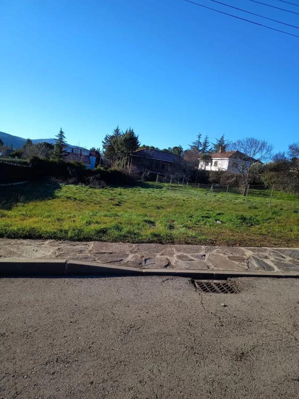 Terreno en venta en Gargantilla del Lozoya, Madrid photo 5