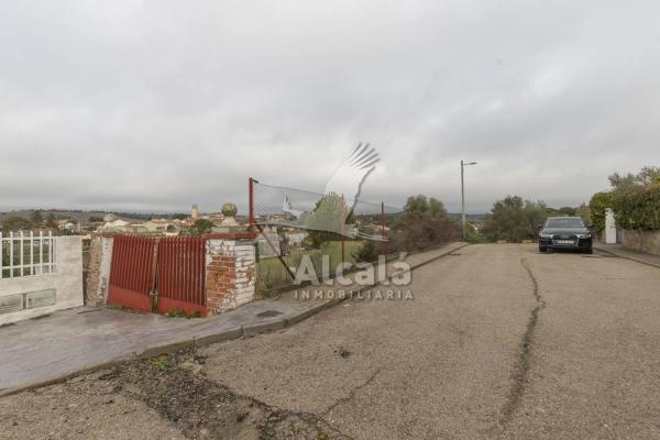 Terreno en Ribatejada photo 1