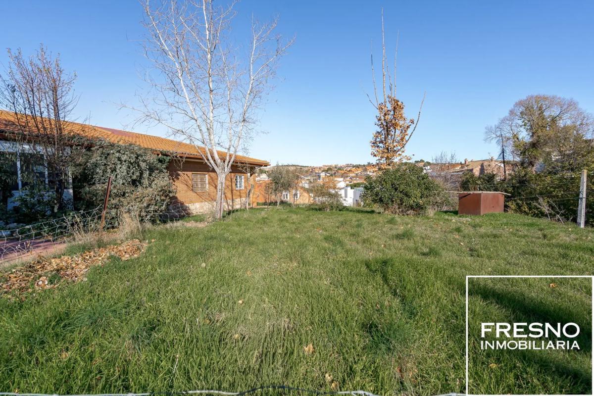 Terreno en venta en Cobeña, Madrid photo 4