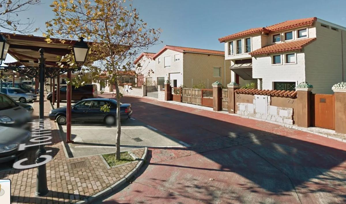 Terreno en venta en Torremocha de Jarama, Madrid photo 2