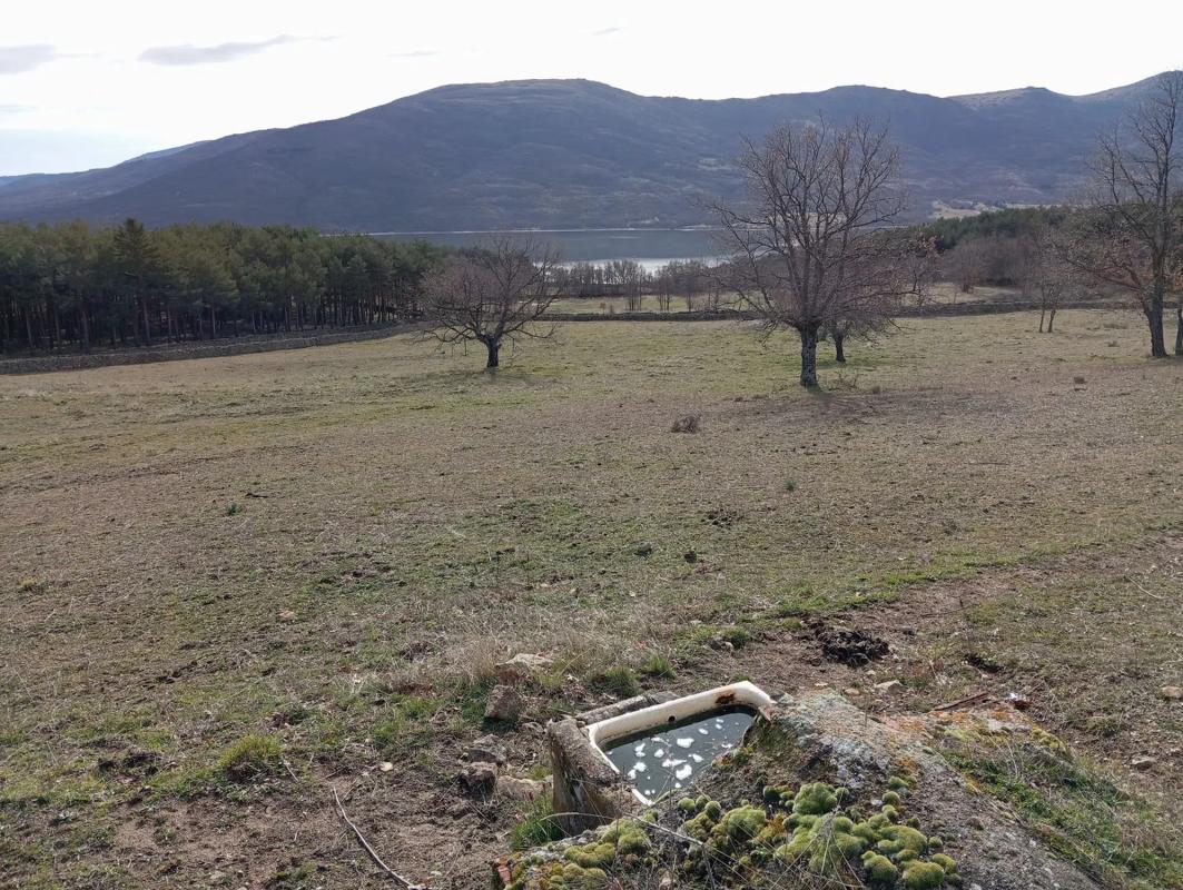 Terreno en venta en Lozoya, Madrid photo 3