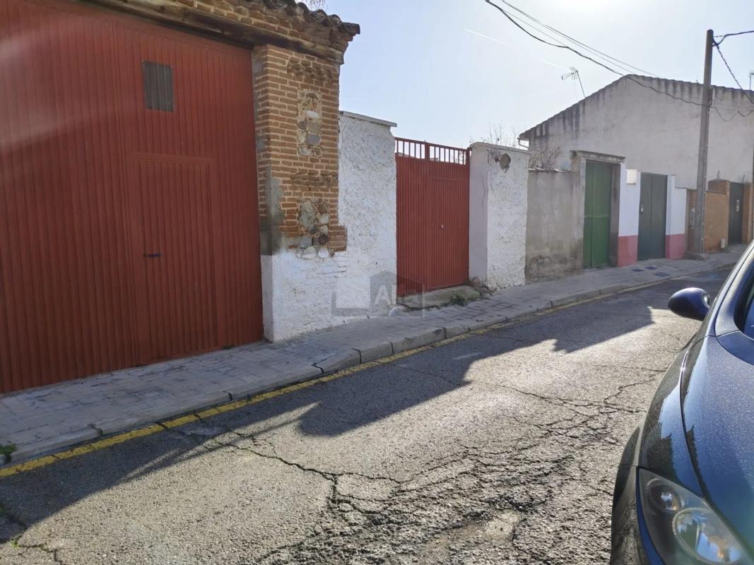 Terreno en venta en Fuente el Saz de Jarama, Madrid photo 2