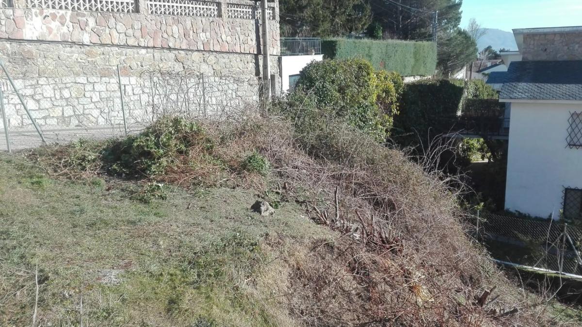 Участок земли на продажу в Мирафлорес-де-ла-Сьерра, Мадрид photo 5