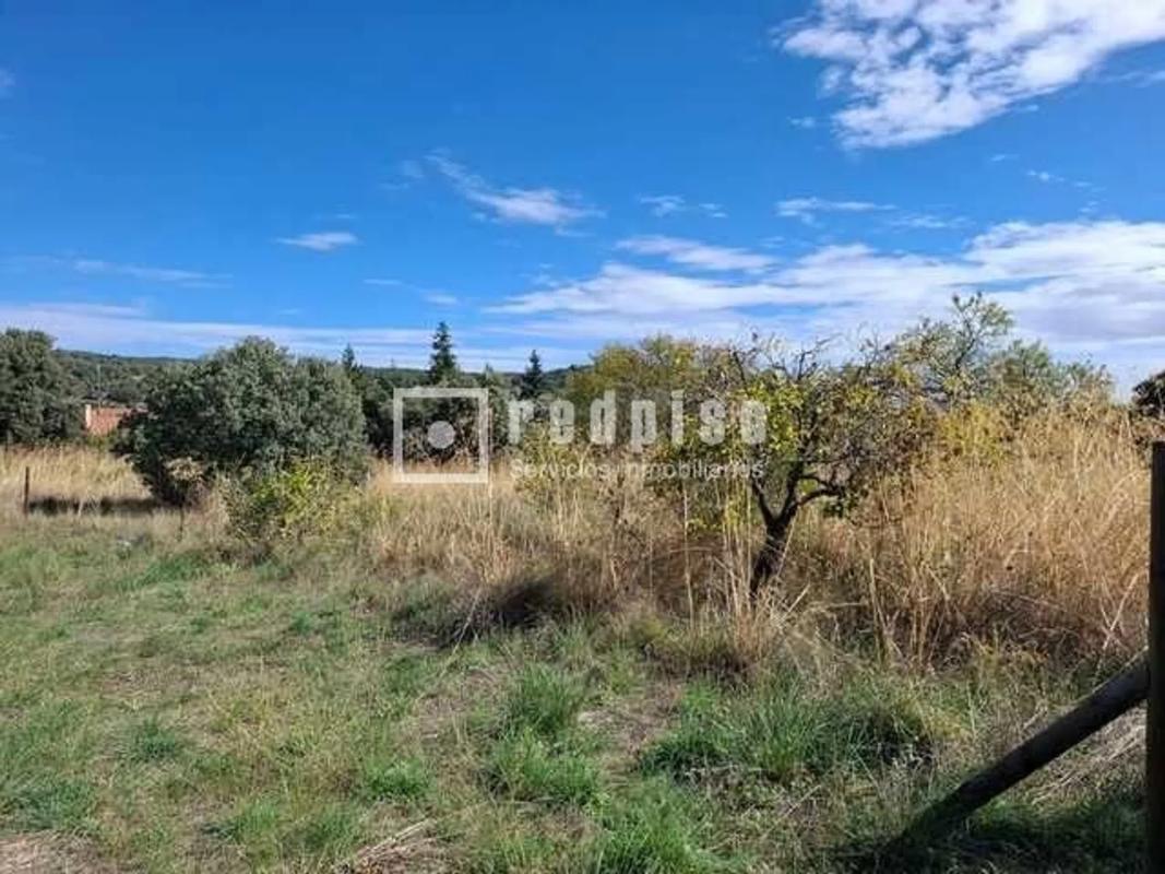 Terreno en venta en Navalafuente, Madrid photo 5