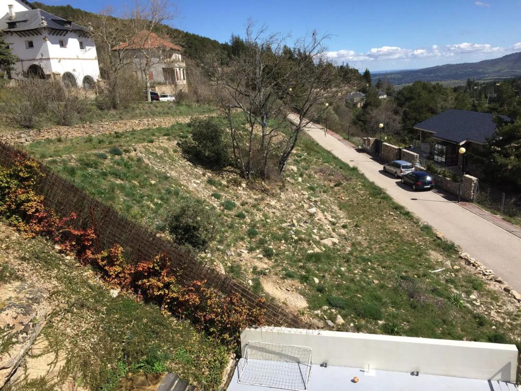 Land for sale in Miraflores de la Sierra, Madrid photo 3