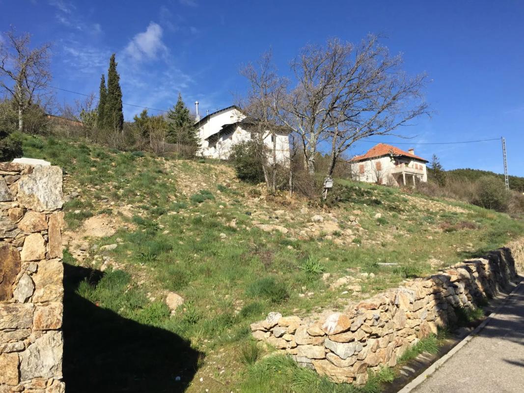 Land for sale in Miraflores de la Sierra, Madrid photo 4