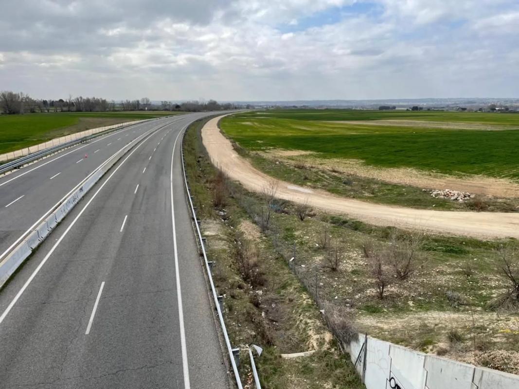 Terreno en venta en Fuente el Saz de Jarama, Madrid photo 2