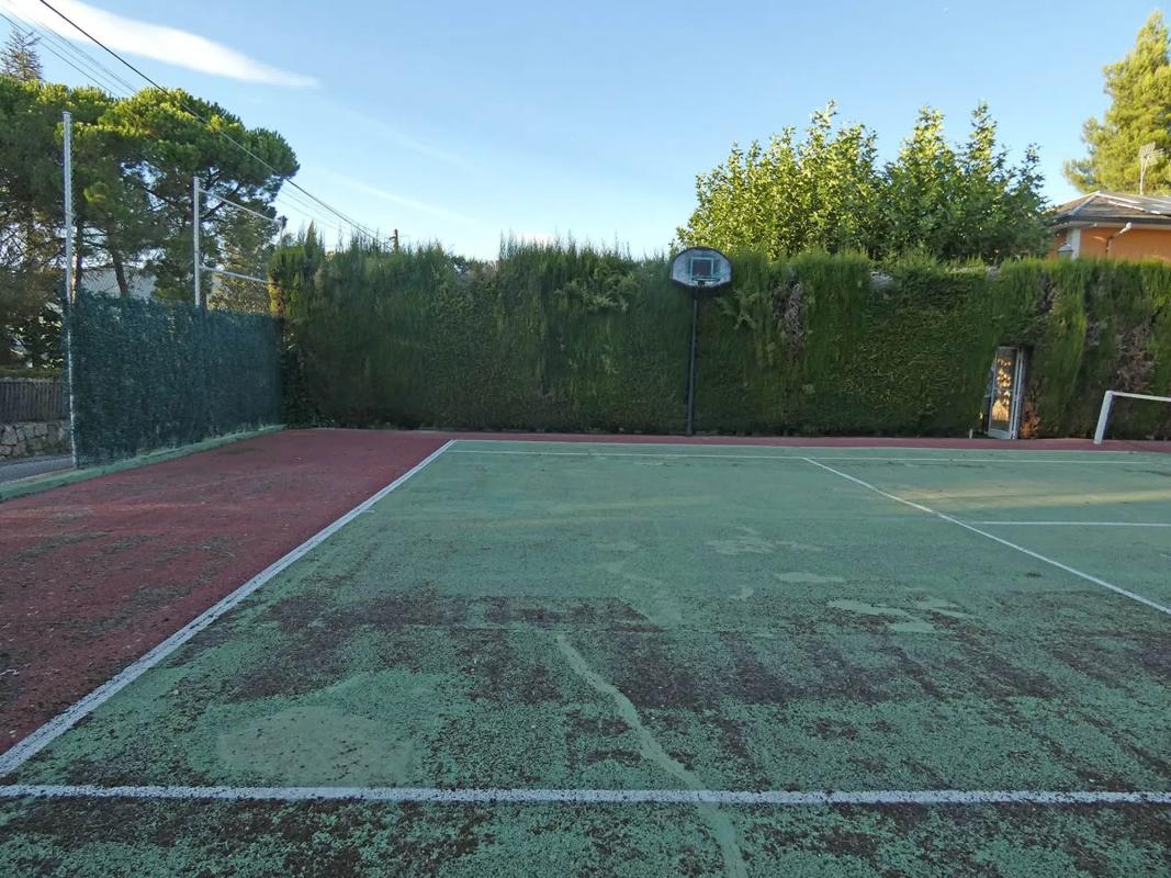 Terreno en venta en Guadalix de la Sierra, Madrid photo 1