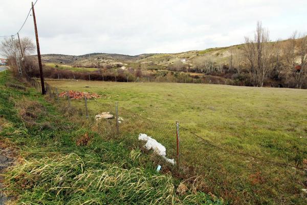 Terreno en El Vellón photo 1