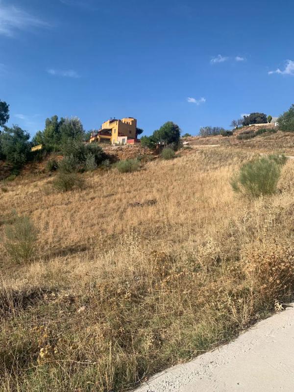 Terreno en venta en Valdepiélagos, Madrid photo 2