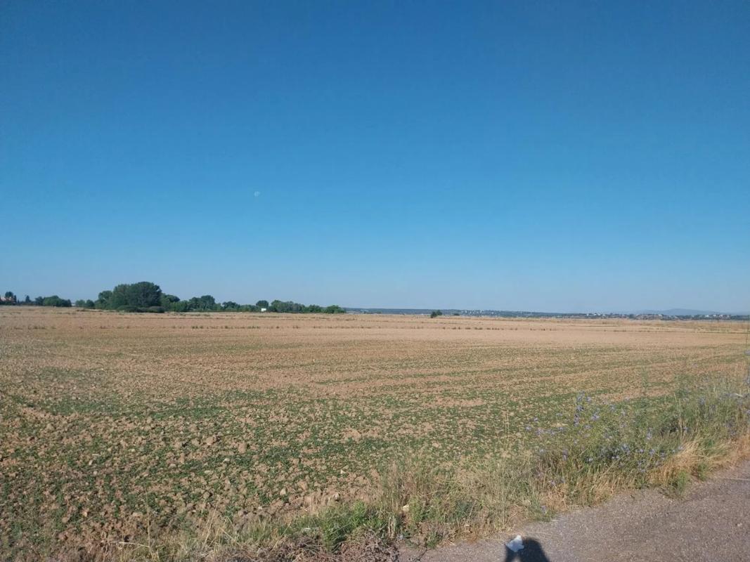 Участок земли на продажу в Фуэнтэ эль Сас де Харама, Мадрид photo 2