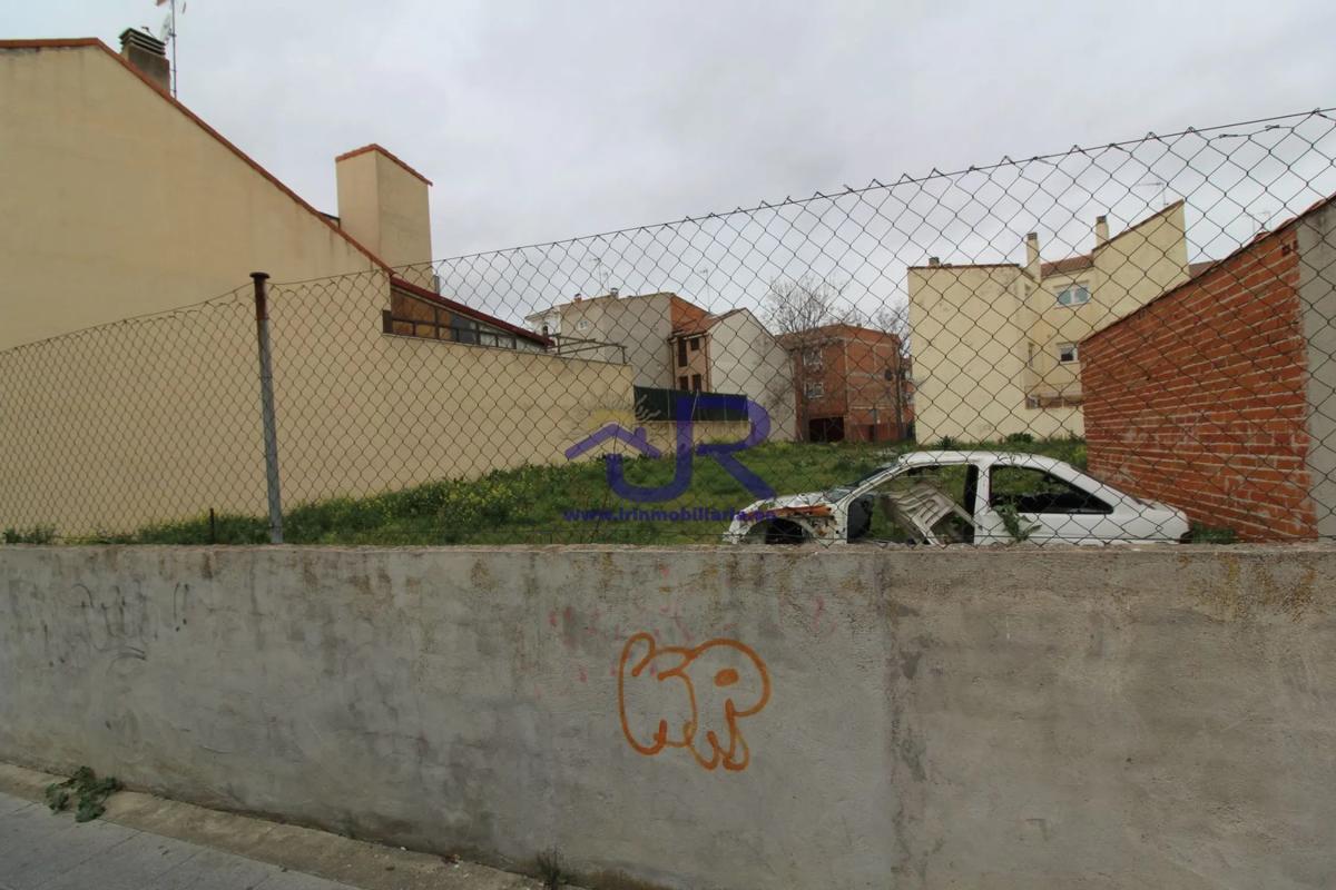 Участок земли на продажу в Паракуэльос-де-Харама, Мадрид photo 2