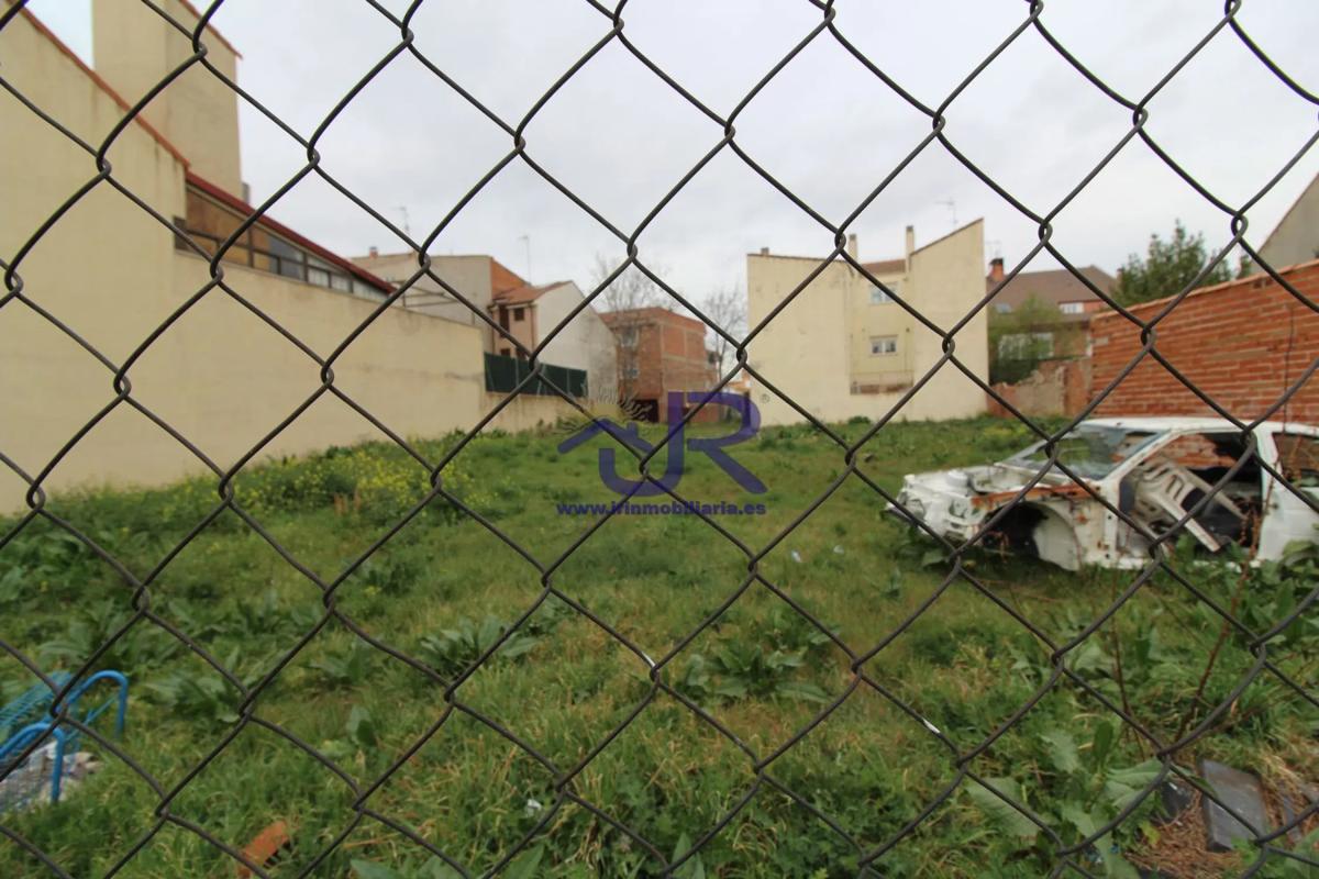 Участок земли на продажу в Паракуэльос-де-Харама, Мадрид photo 4