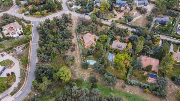 Terreno en paseo del Embajador photo 2