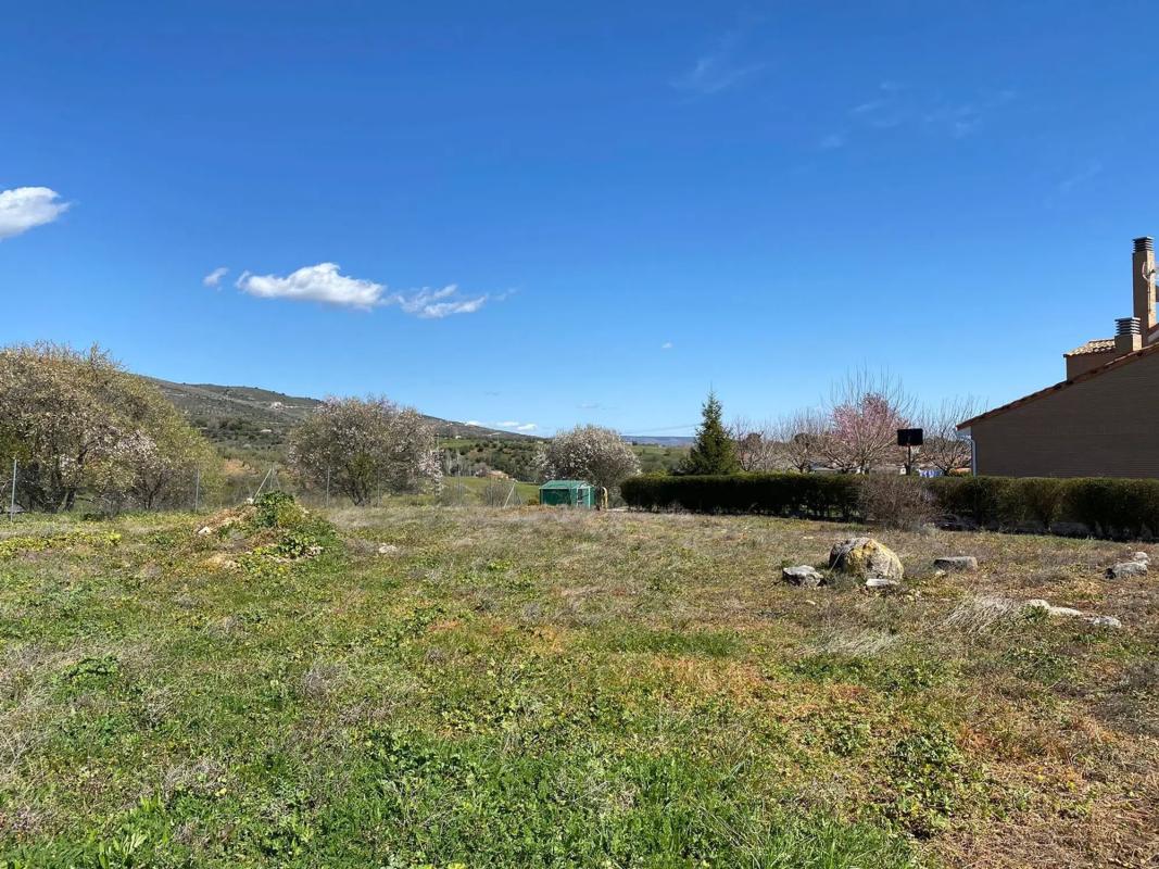 Terreno en venta en Torrelaguna, Madrid photo 3