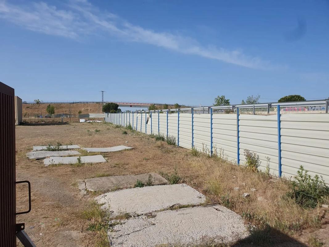 Terreno en venta en Fuente el Saz de Jarama, Madrid photo 1