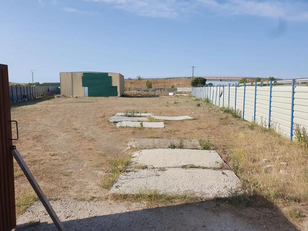Terreno en venta en Fuente el Saz de Jarama, Madrid photo 4