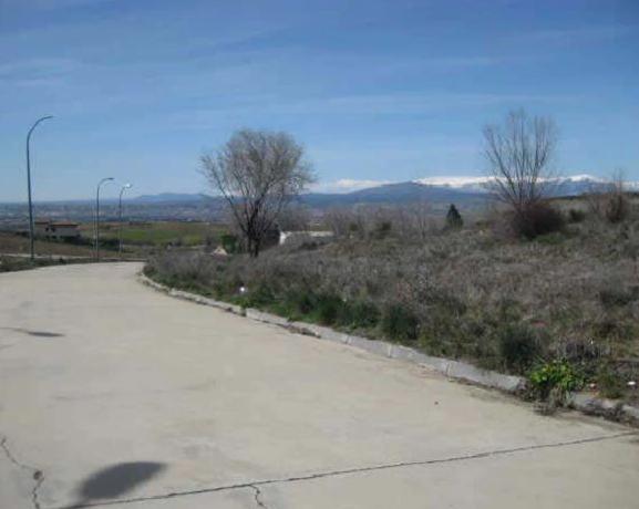 Terreno en avenida de Valdetorres s/n photo 1