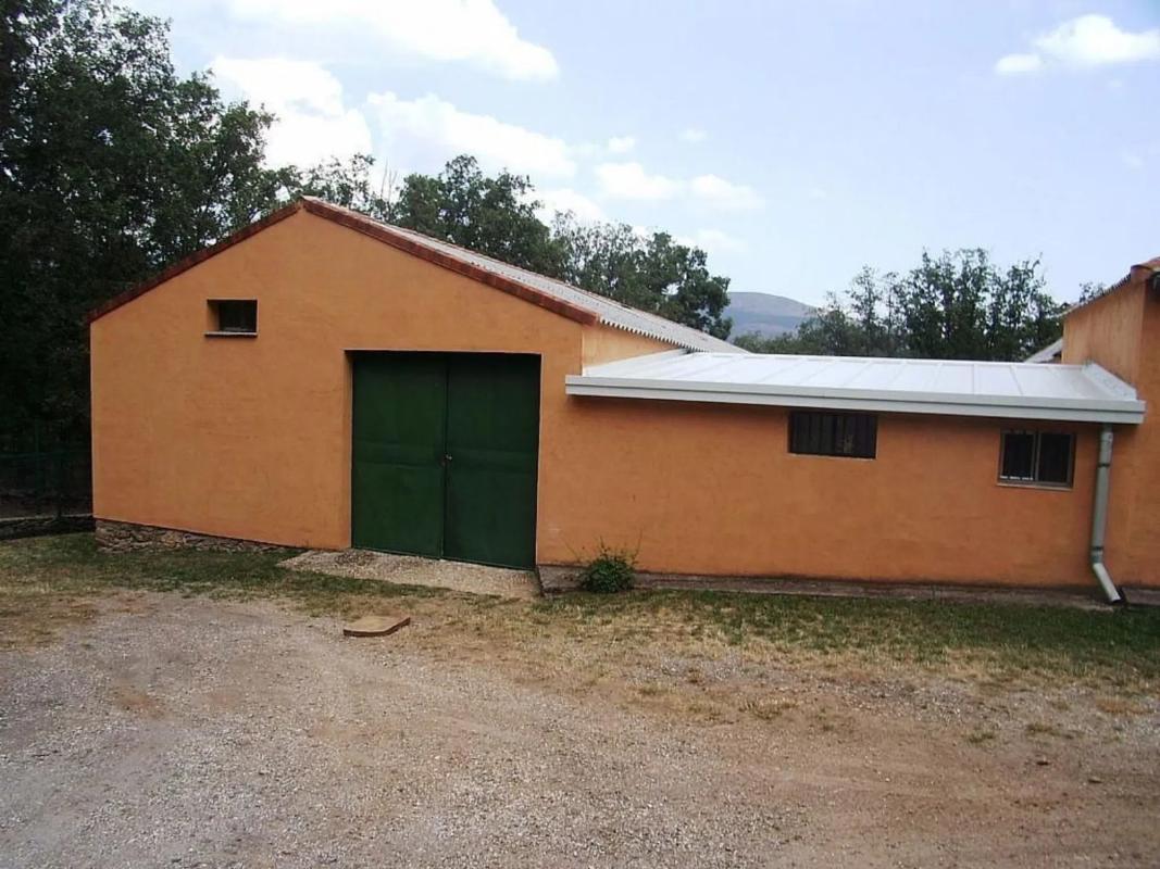 Terreno en venta en La Acebeda, Madrid photo 4