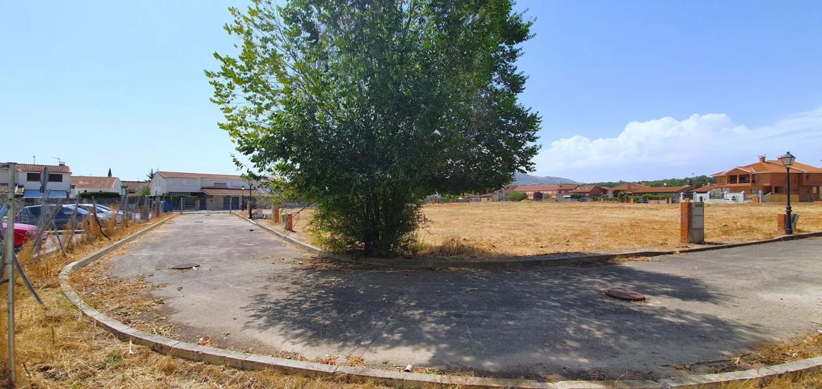 Terreno en venta en Guadalix de la Sierra, Madrid photo 3