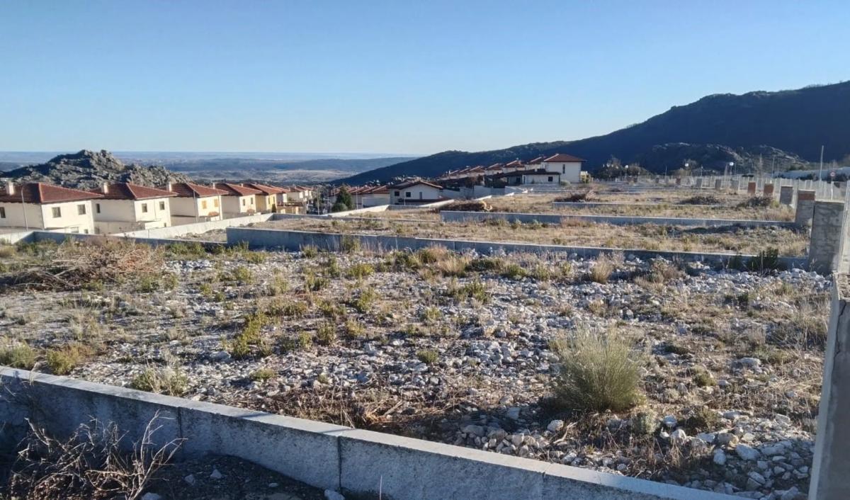 Terreno en venta en Bustarviejo, Madrid photo 3