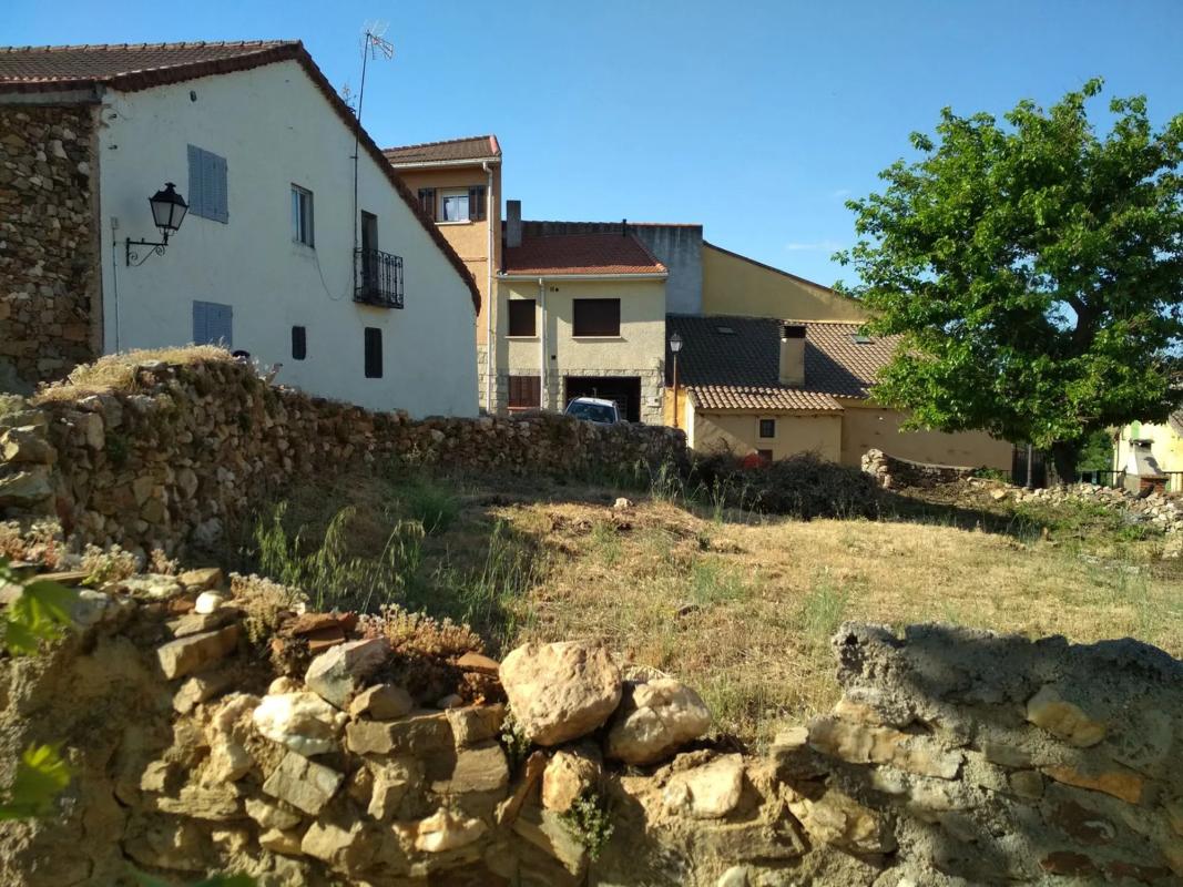 Terreno en venta en Robledillo de la Jara, Madrid photo 2