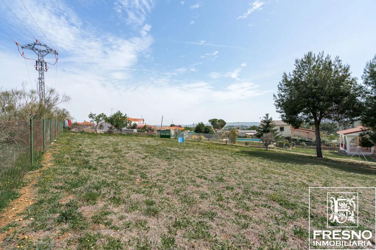 Участок земли на продажу в Серрасины, Мадрид photo 3