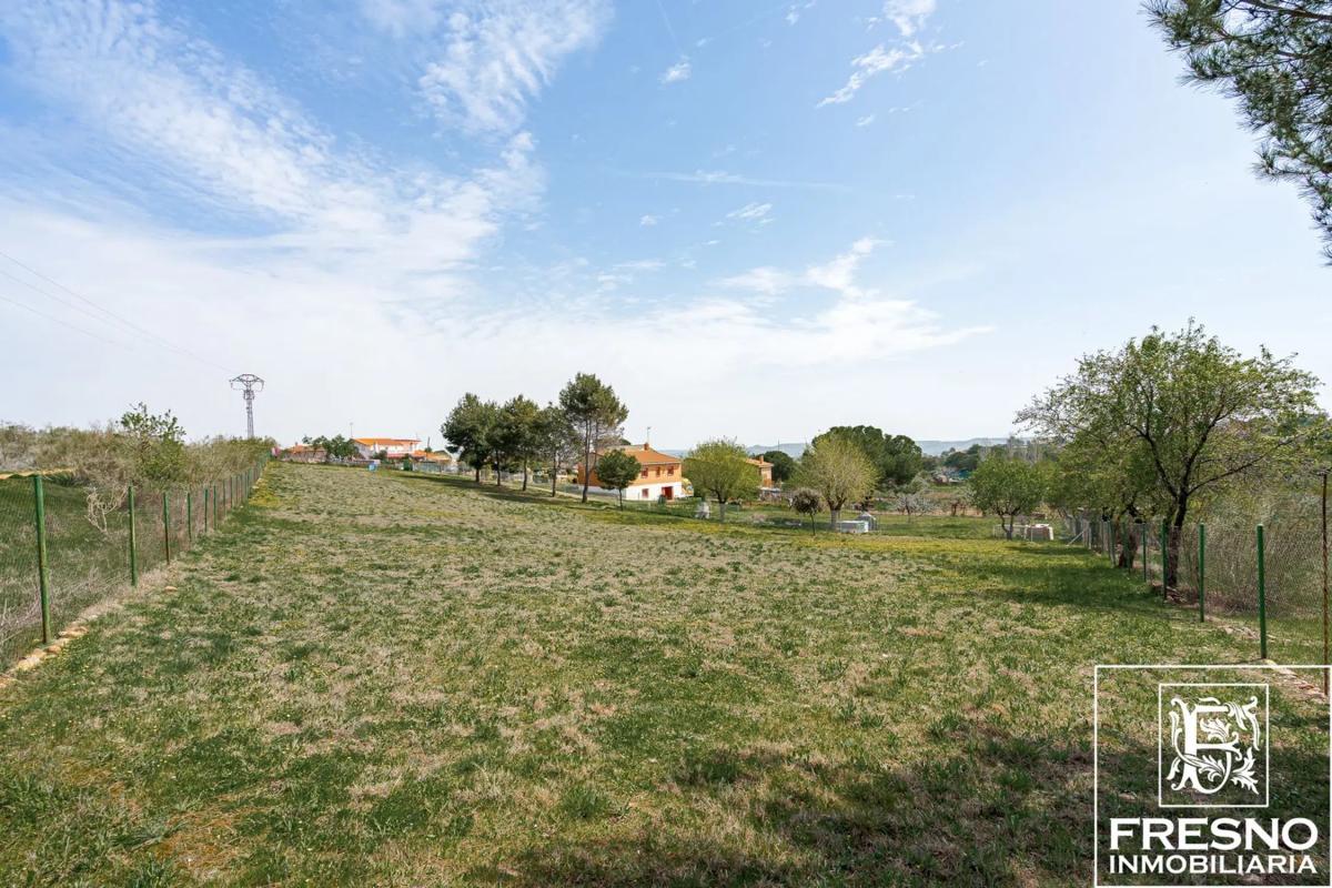 Участок земли на продажу в Серрасины, Мадрид photo 4