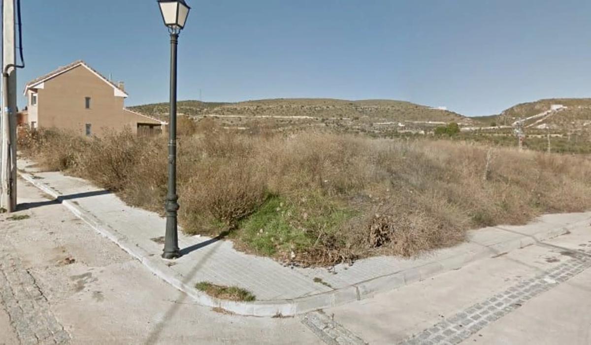 Terreno en venta en Torrelaguna, Madrid photo 2