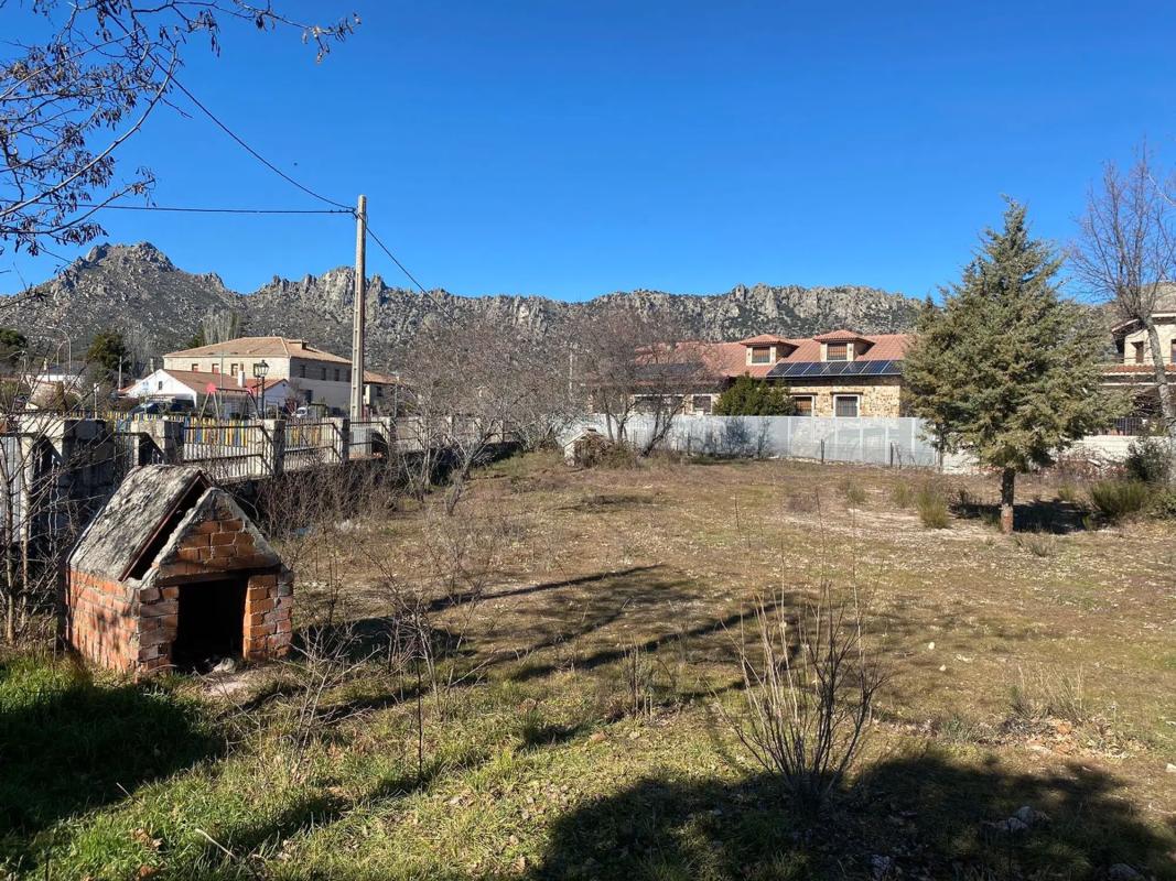 Terreno en venta en La Cabrera, Madrid photo 5