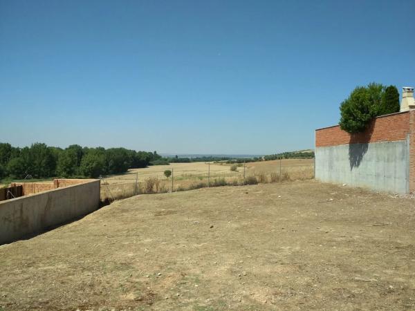 Terreno en calle Marqués de Auñón, 3 photo 2
