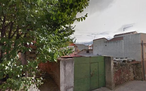 Terreno en calle la Fuente thumbnail 2