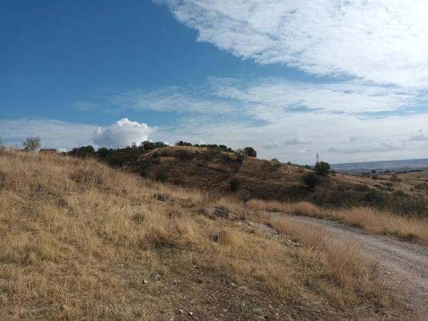 Terreno en calle el Almendro thumbnail 2