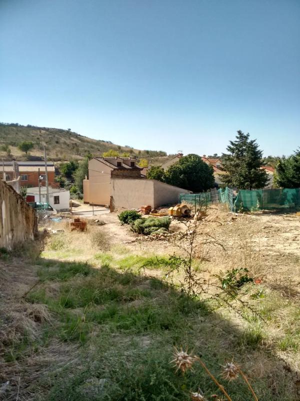 Terreno en venta en Valdepiélagos, Madrid photo 3