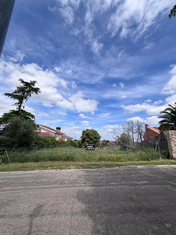 Terreno en venta en Batres, Madrid photo 4