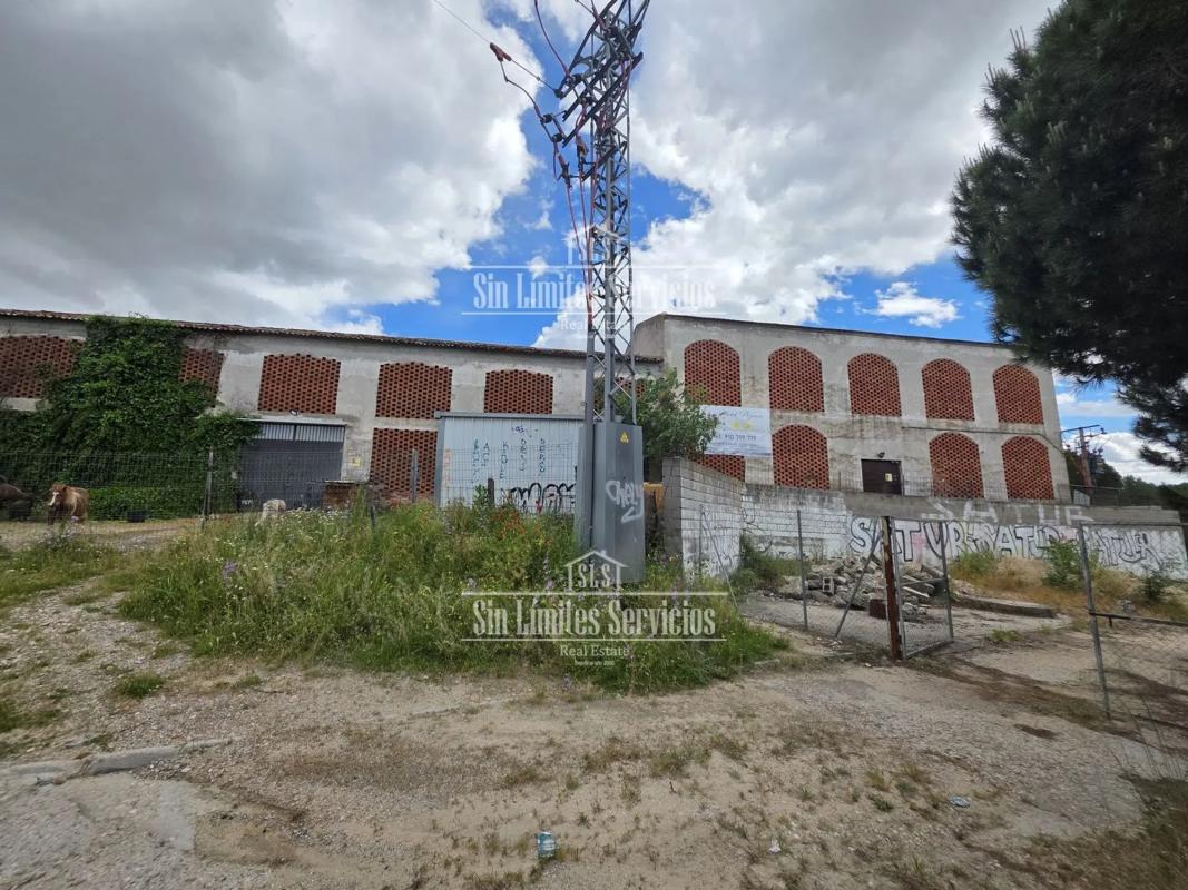 Участок земли на продажу в Батрес, Мадрид photo 4