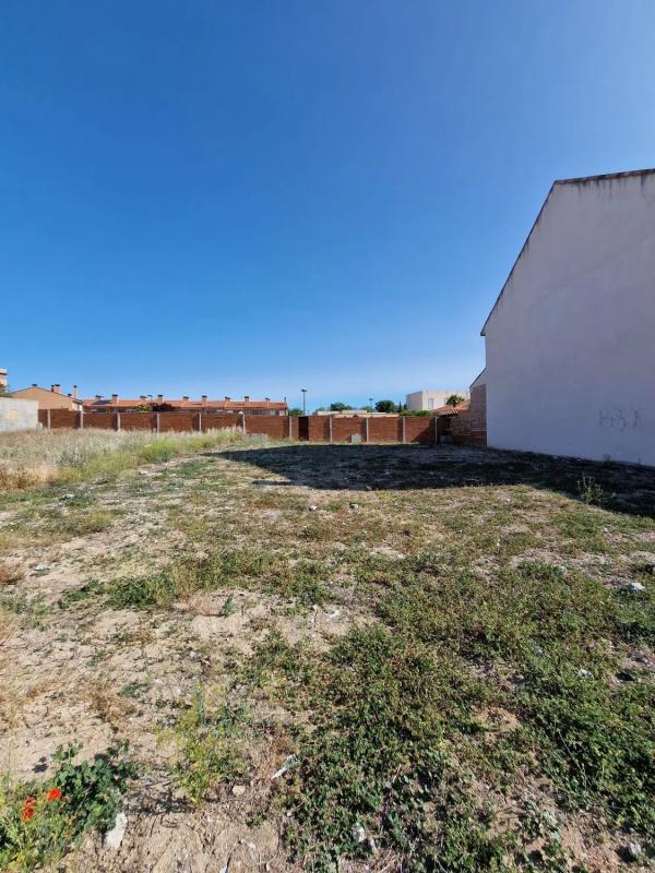 Terreno en venta en Ciempozuelos, Madrid photo 3