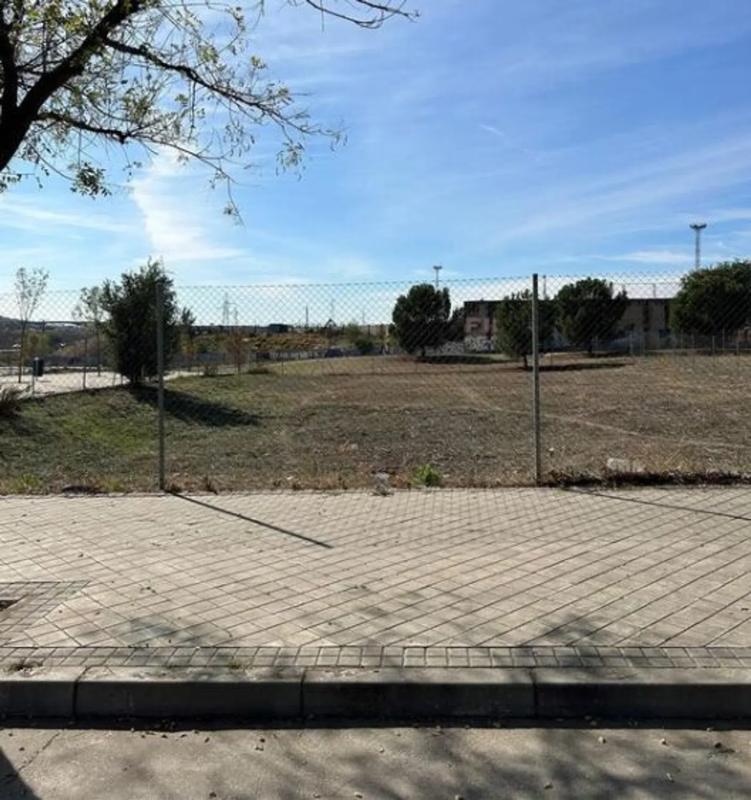 Terreno en venta en Ciempozuelos, Madrid photo 5