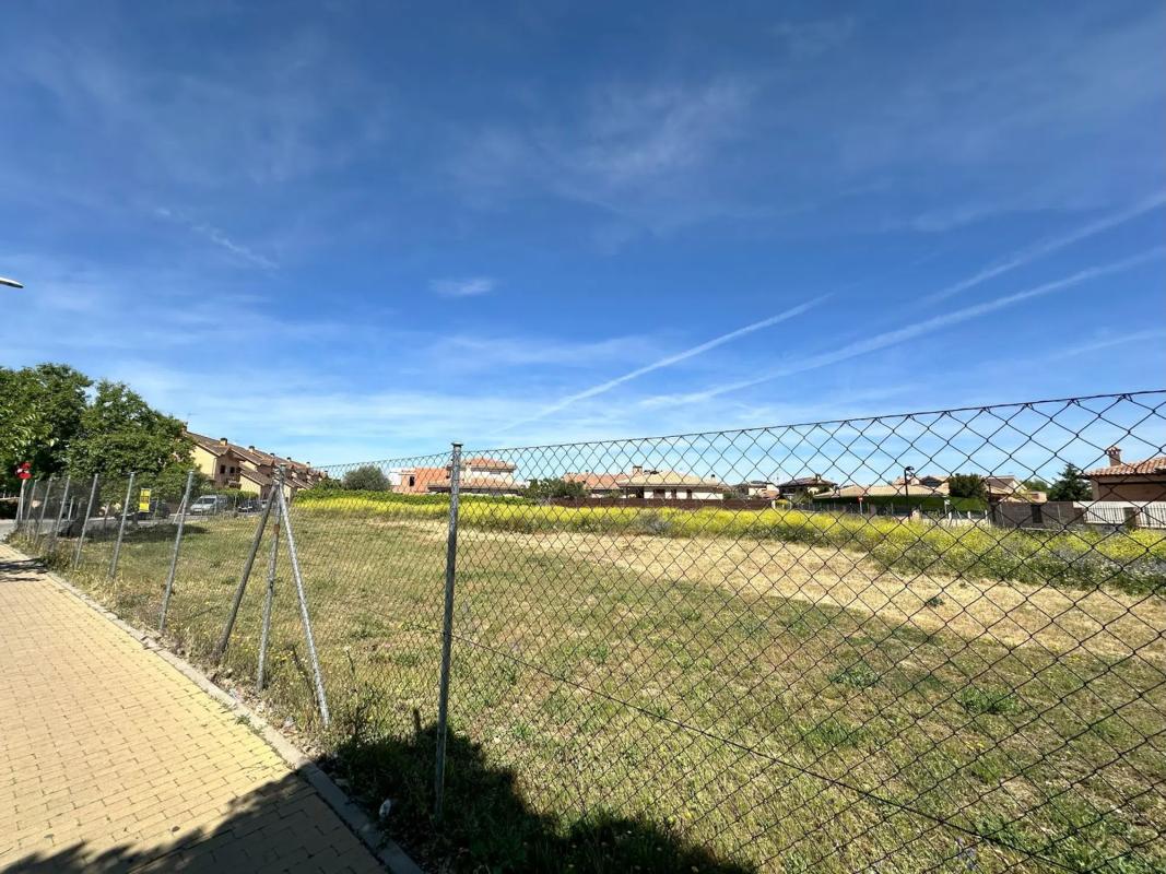 Terreno en venta en Cubas de la Sagra, Madrid photo 3