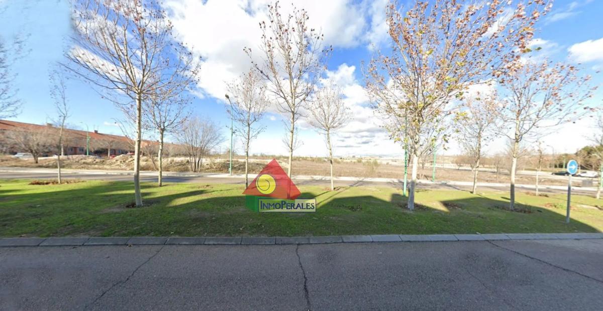 Terreno en venta en Getafe, Madrid photo 2
