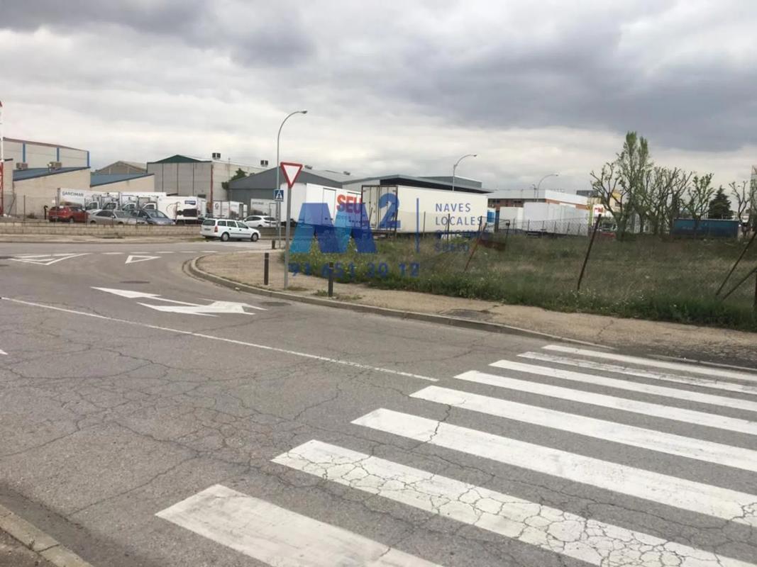 Terreno en venta en Getafe, Madrid photo 1