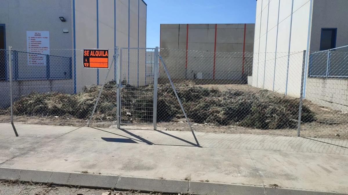 Terreno en venta en Getafe, Madrid photo 1