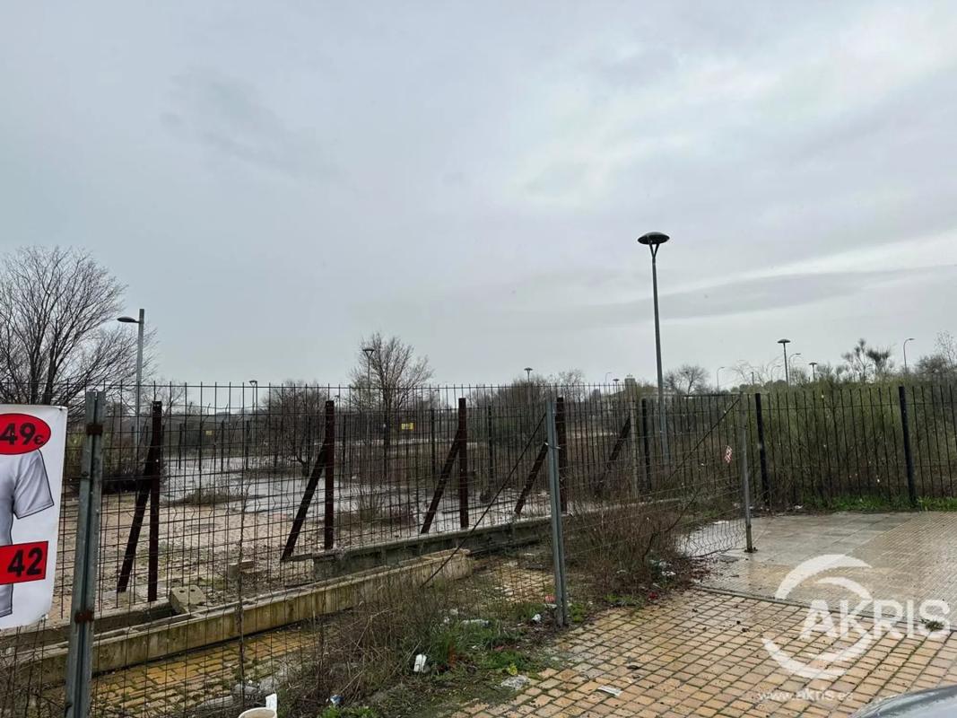 Land for sale in Griñón, Madrid photo 5