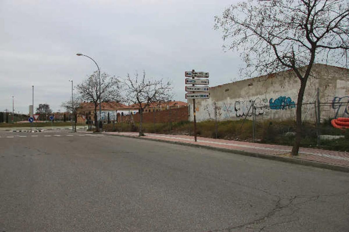 Terreno en venta en Humanes de Madrid, Madrid photo 4