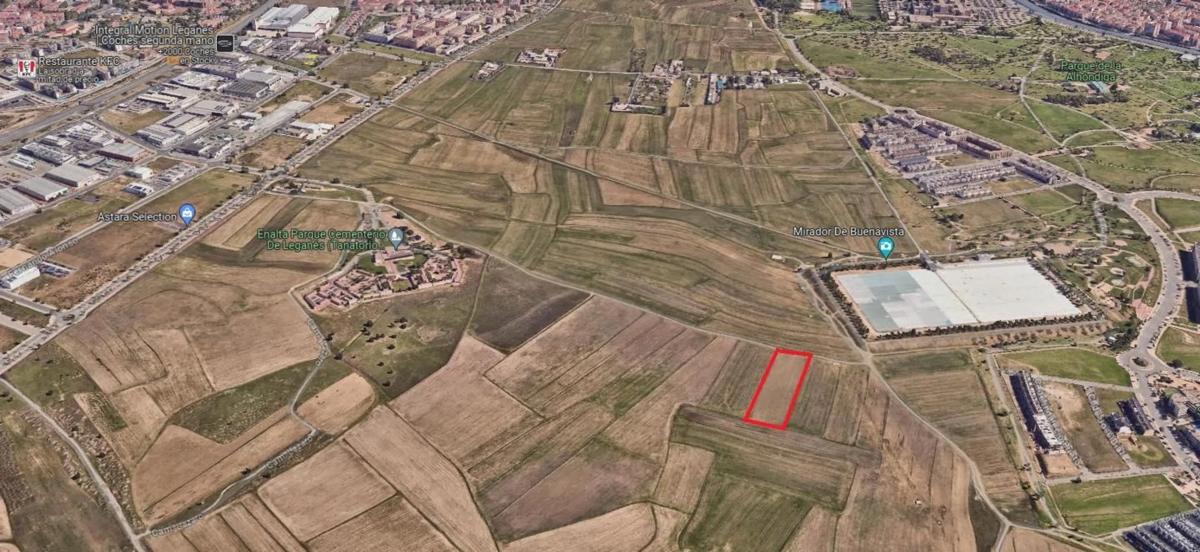Terreno en venta en Leganés, Madrid photo 3