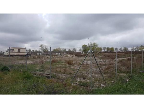 Terreno en Barrio Las Dehesillas-Vereda de los Estudiantes thumbnail 1