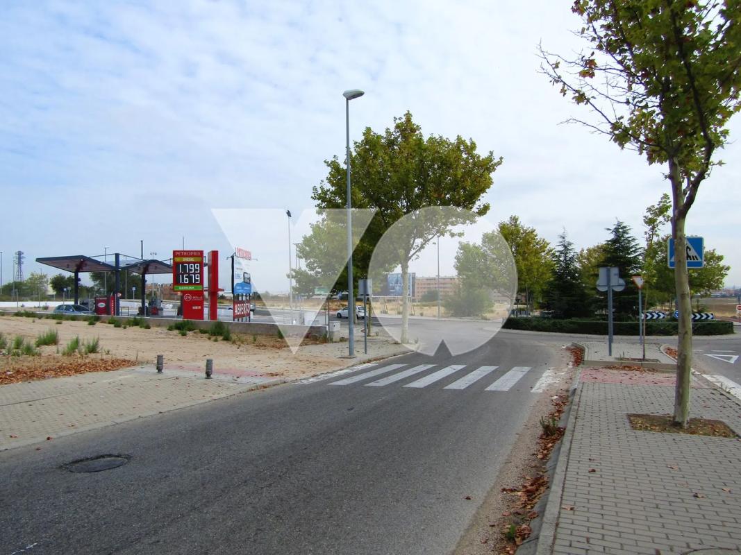 Terreno en venta en Leganés, Madrid photo 3