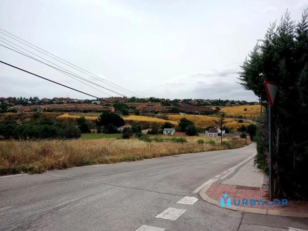 Terreno en calle de la Virgen de Guadalupe photo 3